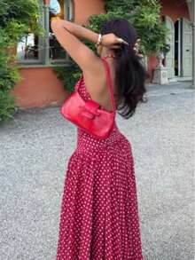 Vestido longo feminino elegante em estilo vintage, vermelho com bolinhas, corte em A, alças finas nas costas e barra evasê, exibindo um charme retrô perfeito para festas e o verão. - Vermelho - Ver 3