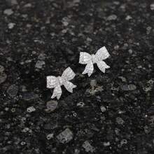 1 Pair Sparkling Crystal Bowknot Earrings For Women - Elegant Party Statement Jewelry, Charm Stud Earrings, Fashion Fashion Accessories, Holiday/Party, Everyday Wear, Valentine's Day, New Year's Gift - 彩色 - 查看 3