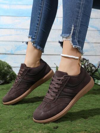 卡其色复古休闲时尚2025新款百搭平底舒适日常休闲室内户外散步约会通勤女士多功能运动鞋