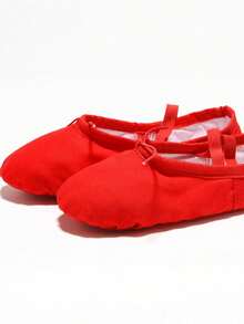 1 Pair Professional Dance Shoes, Unisex Soft Bottom Cat Paw Design Non-Slip Durable Slip-On Dance Shoes, Red - Red - View 3