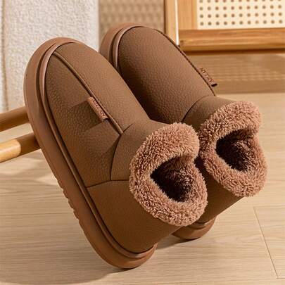 女士厚底套脚保暖拖鞋，毛绒内衬，户外穿着，加厚雪地靴款式，冬季情侣保暖鞋