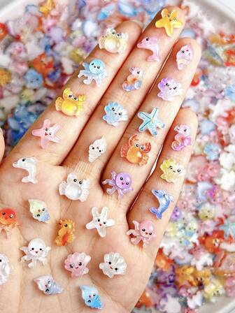 30/100 piezas Pequeños encantos de criaturas marinas de resina - Estilo japonés/coreano Pequeños peces, estrellas de mar, caballitos de mar, cangrejos, conchas y para decoración de uñas, fundas de teléfono, manualidades DIY - Figuras de animales marinos pastel y marinos (a granel/individual) Resina pequeña