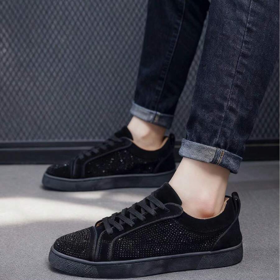Men's Shiny Diamond Decor Low-Top Round Toe Breathable Stylish High-End Casual Leather Shoes, Non-Slip Red Bottom, Versatile Personalized Sneakers Suitable For Youths, Stage, Party, Outdoor, Travel - Black - View 1