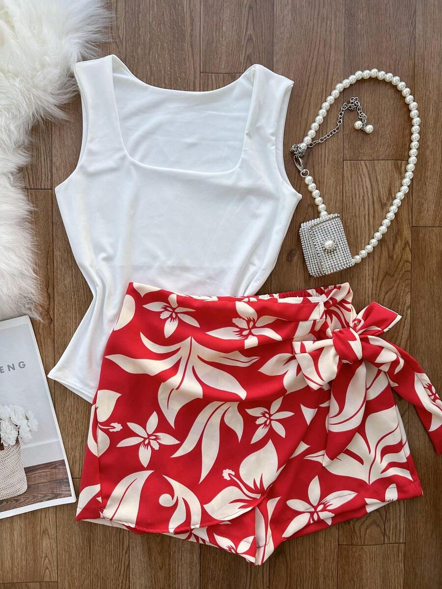 AMYLAN FASHION Women's Set Consisting Of A Spandex Bodysuit And A Printed, Lined Skirt With Shorts. - branco com vermelho\flor - Xem 1