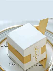 50 Stücke Hochzeitsbevorzugungen Geschenkbox Souvenirs Geschenkbox mit Schleife Süßigkeitenboxen für Geburtstags-Event Party Zubehör