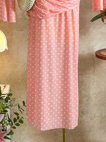 女士夏季波点两件套沙滩装，包括荷叶边喇叭袖透视V领罩衫上衣和长款侧开衩罩衫连衣裙，是夏季海滩和泳池派对的完美之选。 - 粉色 - 查看 7