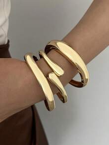 Exaggerated Fashion Water Drop Shaped Stainless Steel Bracelet For Women, Suitable For Formal Events, Parties, Daily Wear, And As A Gift For Friends - Yellow Gold - View 5