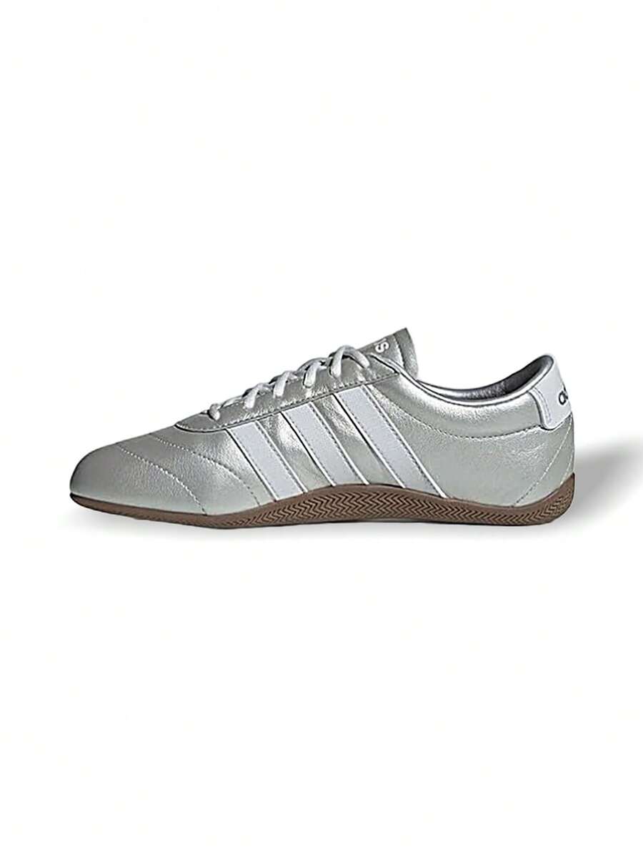 Adidas Grand Court 10 女式运动鞋 透气吸汗 弹性好 百搭 纯色 Logo 易洗速干 运动户外日常步行 女款 银/白 JQ9682 - 銀色/白色 - 查看 1