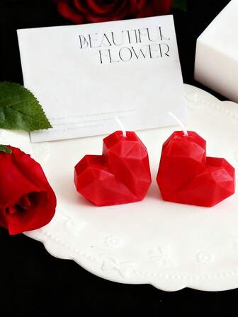 2pcs/1pc Love Shaped Candles, Cute Candles, Creative Scented Candles, Red Heart Candles, For Home Decor, Living Room Decor, Bedroom Decor, Outdoor Decor, Party Decor, Wedding Decor, Tabletop Decoration, Gifts, Favors, Wedding Gifts, Valentine's Day Gifts, Gifts Of Love, Room Decor, Candle, Candles, Gifts, Scented Candles, Home Decoration, Lovely Decoration, Wedding, Partner Hand Gift, Home Decoration, Valentine's Day Gift