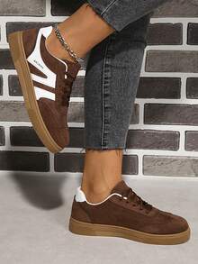 2025 Autumn New Leopard Print Casual Flat Sneakers For Women, Retro Style, Versatile, Lace-Up, Round Toe, Lightweight & Comfortable Outdoor Shoes - Brown - View 4