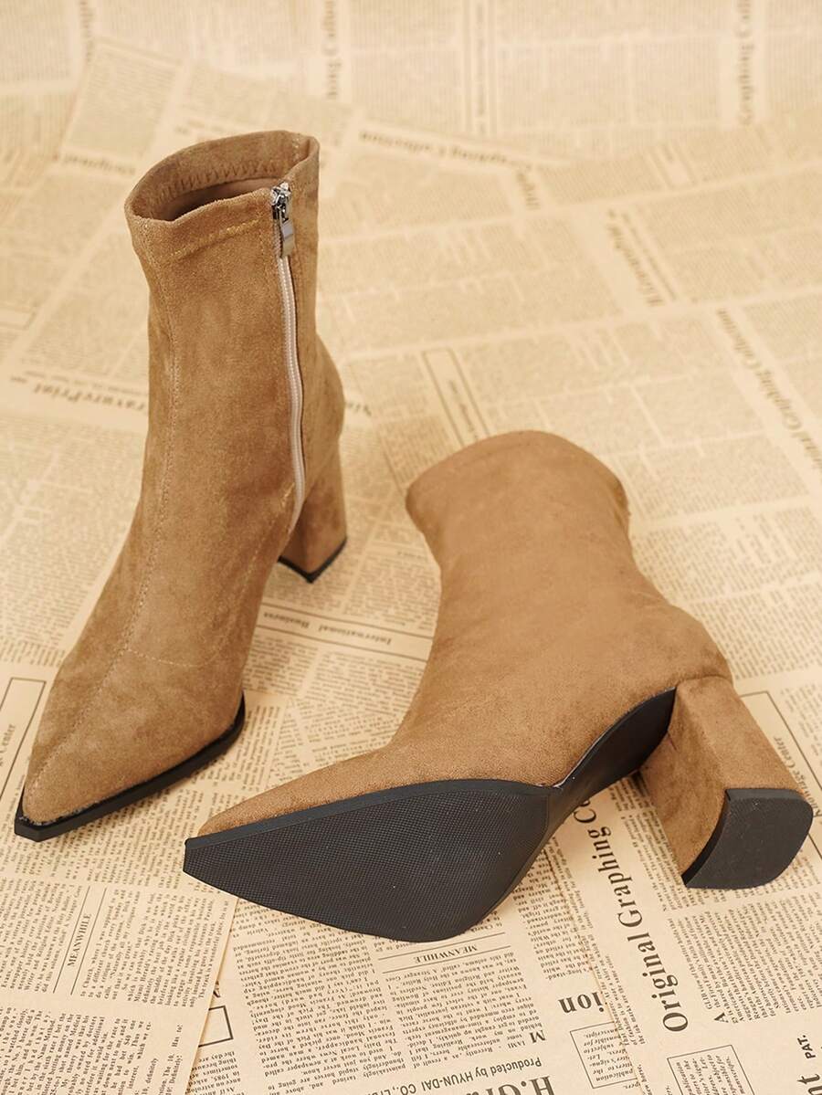 秋冬新款英伦风麂皮短靴，优雅粗跟鸭棕色短靴，复古尖头金属侧拉链靴，粗跟切尔西靴，美式中跟西部靴，时尚短筒靴