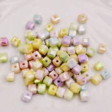 4毫米/6毫米方形玻璃珠，DIY珠宝制作材料，手工项链、手链、耳环，款式多样，设计独特，品质奢华，是手工爱好者的灵感宝库，助您打造独一无二的时尚宣言。 - 方形琉璃散珠 - 查看 4