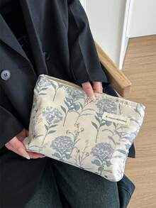 1个装碎花拉链化妆包，可爱花卉化妆包，Y2K美学便携式洗漱包，化妆收纳袋，护肤包，洗漱包，旅行必备，邮轮必备，宿舍必备，婚礼伴娘礼物，妈妈礼物，生日礼物，送给朋友和老师的礼物，家居装饰，床头唇油收纳盒，化妆包旅行洗漱收纳盒