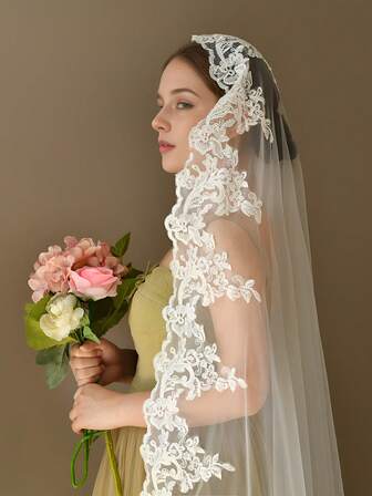 1 Piece White Lace Applique Long Church Veil, Suitable For Women'S Wedding Waltz Veil, No Hair Comb, Women'S Accessories.