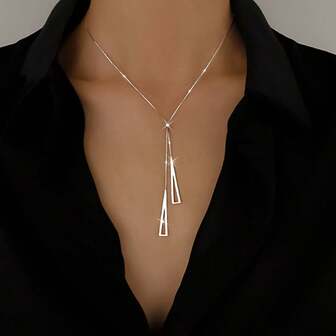 1 pieza Collar con colgante de triángulo hueco geométrico de plata de ley 925 para mujeres, diseño minimalista, longitud ajustable, adecuado para uso diario, fiesta, vacaciones, regalo para familia, amigos, Navidad, San Valentín, cumpleaños