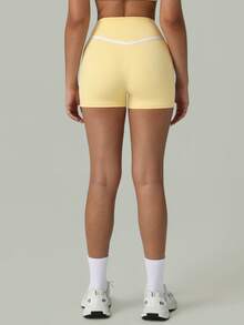 女士高腰撞色条纹瑜伽短裤，适合举重、训练和跑步 - 黃色 - 查看 7