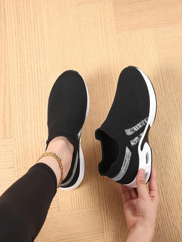 2025 Nuevos zapatos de mujer de punto transpirables para primavera/verano, diseño slip-on, amigables para usuarios con pies anchos, suela con cojín de aire suave y amortiguadora, adecuados para uso diario, uso casual, cómodos y sin sensación de ahogo en los pies