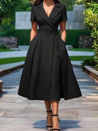 Elegant, Fashionable, Minimalist, Sophisticated Office Wear Short Sleeve Dress With Cinched Waist Waist And A-Line Silhouette