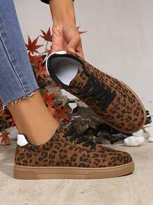 Leopard Brown