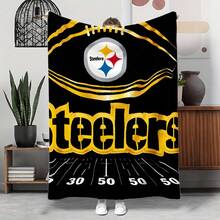 1pc Flannel Throw Blanket - Soft Steelers Football Field Logo Design Warm & Versatile For Naps, Camping, Travel & Home Decor Christmas Gifts For Family Or Friends 280gsm - 彩色 - 查看 3