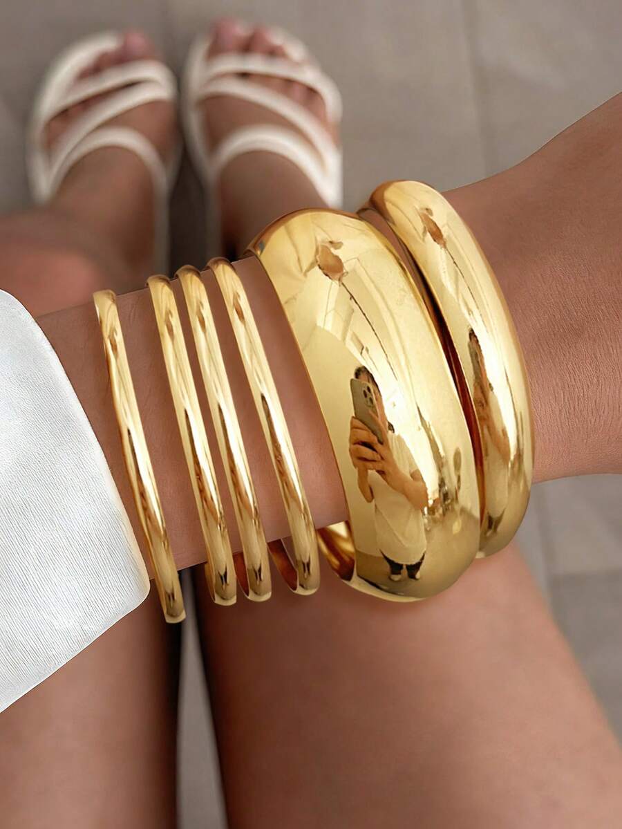 3pcs Vintage Exaggerated Luxurious Geometric Design Wide Metal Bangle Bracelets, Suitable For Women's Daily, Party, Vacation Wear, Gift - Gold 3 - View 1