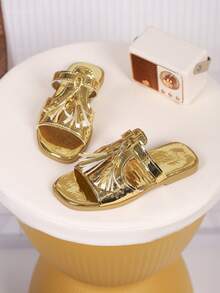 1双儿童流苏PU休闲时尚拖鞋，适合夏季穿着 - 金色 - 查看 4