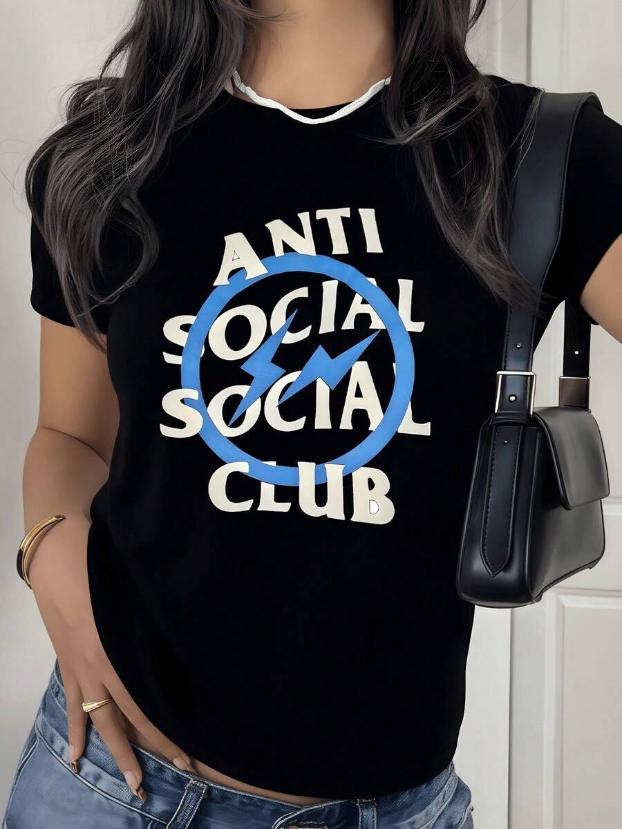 Bold Anti Social Club Text With Electric Blue Lightning Circle Symbolizing Rebellious Energy And Individual Spirit Women's 100% Cotton Tshirt - màu đen - Xem 1