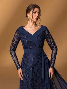 Faeriesty Vestido elegante de la madre de la novia con cuello en V, manga larga y silueta evasé con bordados florales y detalles transparentes - Perfecto para ceremonias de boda, galas formales, celebraciones de aniversario, cenas de etiqueta y eventos nocturnos de alta gama