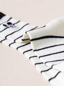 Disney 5/1 Pair Authentic Embroidered Mickey Mouse New Year Gift Socks, Cartoon Christmas Embroidered Socks, New Year Animated Socks For Men, Novelty And Interesting Socks - Multicolor - View 11