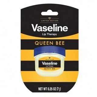 Vaseline [7克] Queen Been 润唇膏 | 修护润唇膏 | 淡化唇纹 | 保湿润唇膏 | 深层滋养极度干燥的嘴唇 | 纯素润唇护理 | 韩国制造