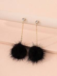 Pom-pom Drop Earrings