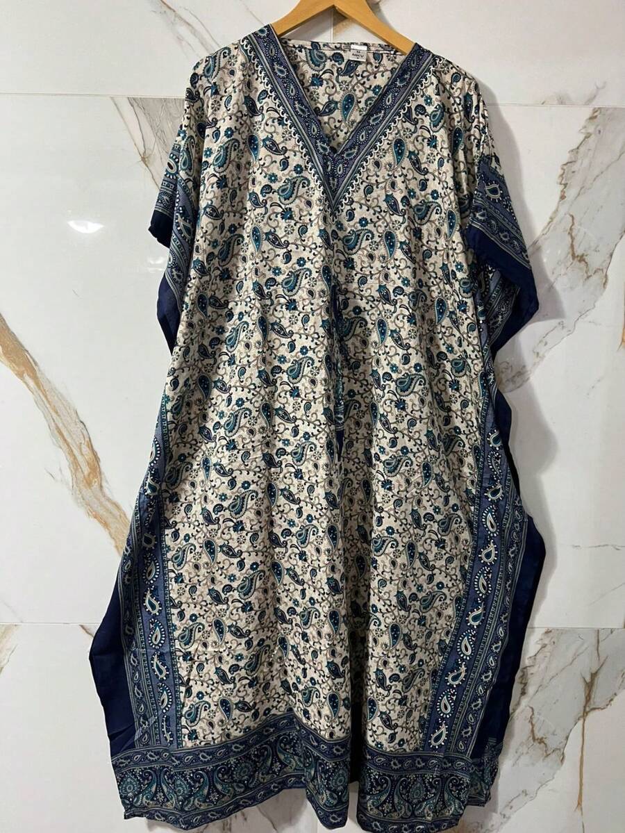 kafta longo  Pano    Dividido  Cordão    vestido  Praia  Férias - Azul e Branco - Visão 1