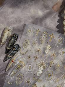 1pc 5D Gold Plated Nail Sticker, Luxury & Exquisite Nail Sticker, Retro Halo Faith Nail Sticker, DIY Nail Sticker - Gold - View 1