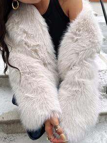 DEEKA 秋冬新款加厚仿狐狸毛领时尚短外套，人造毛皮效果，青春优雅度假风 - 米色 - 查看 6