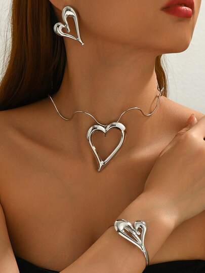 1 Set Of 4pcs Fashionable Minimalist Wavy Line Choker, Hollow Heart Pendant Earrings, Bracelet Jewelry Set. Exaggerated Unique Hollow Metal Big Heart Earrings, Bracelet, Necklace Set Suitable For Women's Daily, Vacation, Party Wear (Smooth Surface May Have Occasional Scratches Or Irregularities, Please Understand)