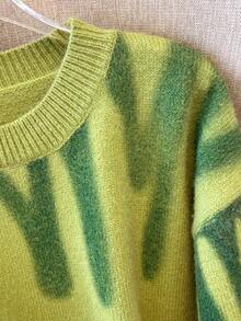 活力复古涂鸦印花宽松圆领针织衫，休闲街头风，秋冬新品，返校季度假必备 - 綠色 - 查看 8