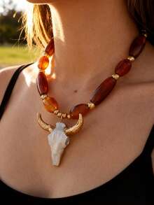 1pc Unique Design Fashion Gold Titanium Steel Chain Alloy Bull Head Diamond Inlaid Round Bull Head Earrings, Western Cowboy Style Bull Head Necklace, Perfect Choice For Women, Suitable For Music Festivals, Parties And Outings, Hip-Hop Style Jewelry, Christmas Gift | Anniversary Gift (Slight Color Deviation Of The Bull Head Earrings.)