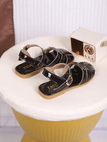 儿童时尚夏季平底鞋，一体式凉鞋，新款时尚优雅简约 - 酒紅色 - 查看 6