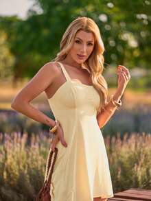 vestido macaquinho curto costas em lastex com amarração - Amarelo - Visão 3