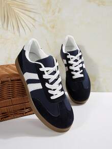 Women's Retro Casual Sports Running Shoes, Flat Sneakers, Vulcanized Shoes, Platform Sports Shoes, Pink Shoes With Rubber Soles Providing Eternal Style, High Comfort, Essential For Ladies - Black - View 6