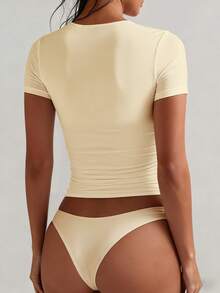 XLLAIS Camiseta básica de mujer de manga corta, cuello redondo, sólida, ajustada, casual de verano en color amarillo - Mostaza Amarilla - Ver 3