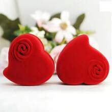 1pc Valentine's Day Red Heart Rose Flower Ring Box, Flocked Proposal Ring Box, Wedding Heart Couple Ring Box, Suitable For Holiday Anniversary Wedding Proposal Jewelry Box