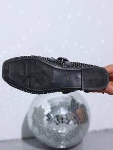 Women's Elegant Crystal Flat Sandals With Rhinestone Trim, Comfortable For Outings, Banquets, And Gatherings - Black - View 5