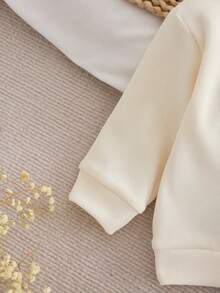 2件套秋冬女童刺绣字母圆领上衣+喇叭裤休闲套装