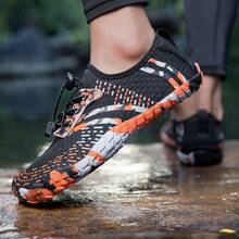 男女通用赤足鞋，宽鞋头设计，健康徒步鞋，适合沙滩、泳池、水上运动、远足、跑步。轻便贴合，舒适透气，保护足部，湿地稳定，迷彩时尚，透气排水。 - 黑桔色 - 查看 4
