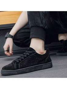 Men's Shiny Diamond Decor Low-Top Round Toe Breathable Stylish High-End Casual Leather Shoes, Non-Slip Red Bottom, Versatile Personalized Sneakers Suitable For Youths, Stage, Party, Outdoor, Travel - Black - View 2
