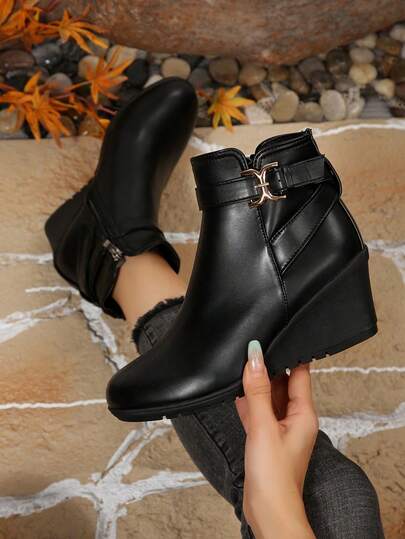 2025 Autumn/Winter New Design Round Toe Thick Sole Casual Comfortable Versatile Women Ankle Boots, Fashionable Buckle Decor Chunky Heel Increase Height Non-Tiring Side Zipper Warm Dress Boots