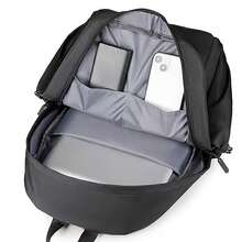 Ba lô đựng laptop Business Obsidian Textured, được làm từ vải nylon mật độ cao, chống mài mòn. Thiết kế nhiều ngăn rộng rãi, ngăn đựng laptop riêng biệt có lớp cách nhiệt và khóa kéo. Được trang bị dây đeo hành lý phía sau và dây đeo vai giảm trọng lượng tiện dụng. Ba lô đi học. - Nhiều màu - Xem 5