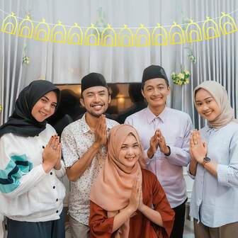 Pancarta decorativa de luna dorada para Eid Al Fitr, adecuada para suministros de decoración durante el festival de Ramadán