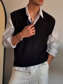 Men's Basic Solid Color V-Neck Sleeveless Sweater Vest, Warm Layering Or Outerwear, Autumn/Winter